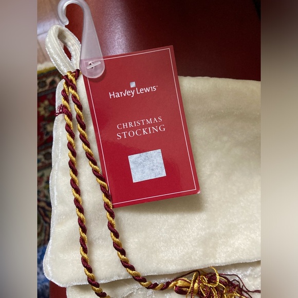 7 pc bundle Elegant Ivory Quilted Holiday Stockings Harvey Lewis NWT - Picture 7 of 8